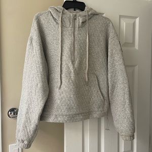 Burn Boot Camp Quilted Zip Hoodie Medium